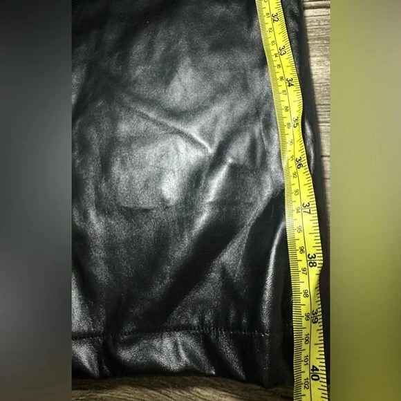 Commense Black Wide Leg Jumpsuit with Modern Silhouette - Picture 7 of 11